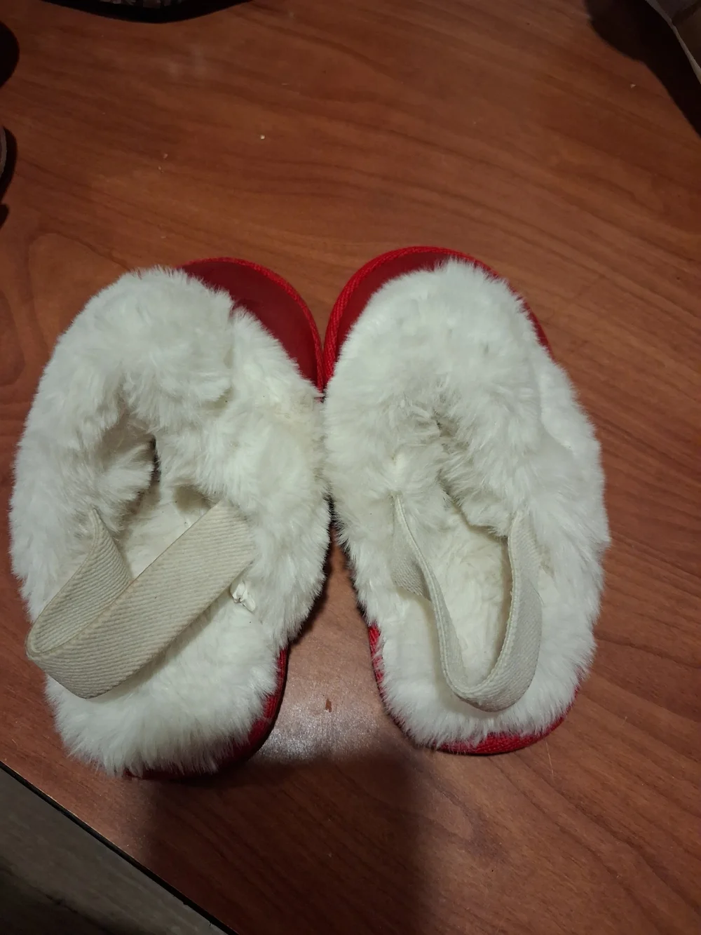 Cozy Red Kids Faux-Fur Clog Slippers with Back Strap